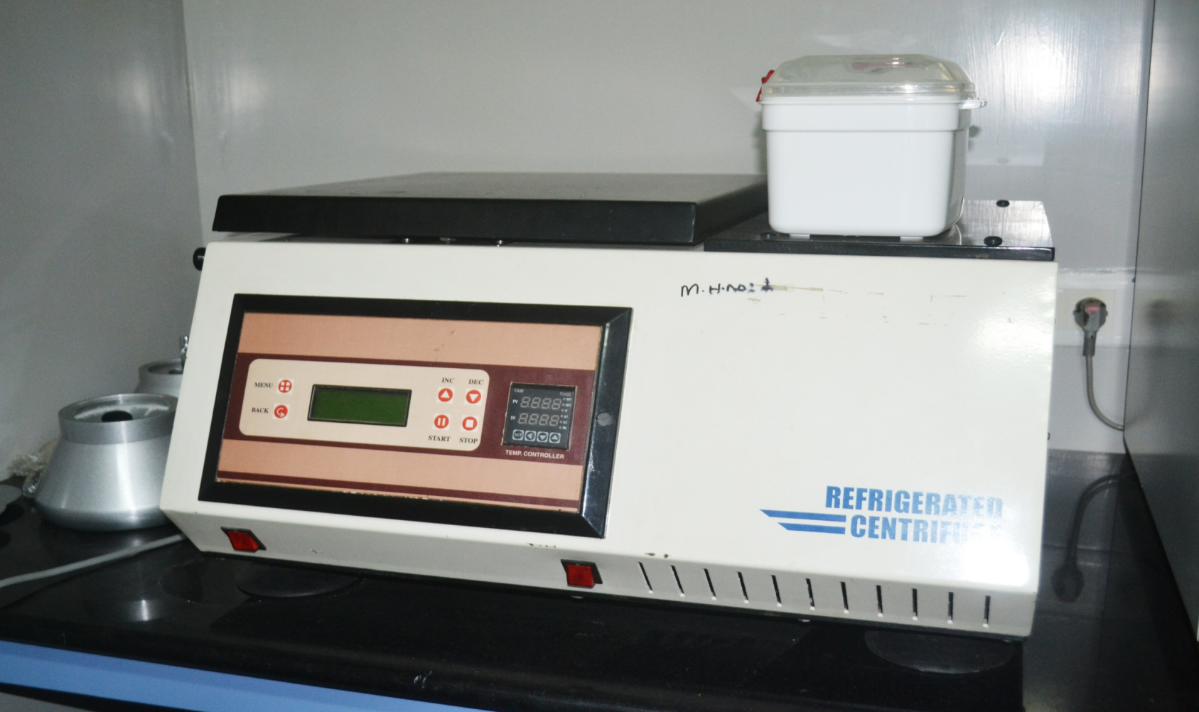 Refrigerated Centrifuge